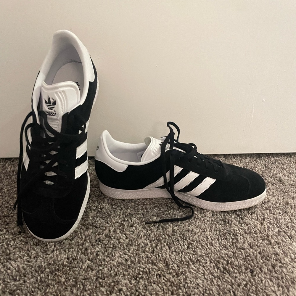 Adidas Gazelle sneakers